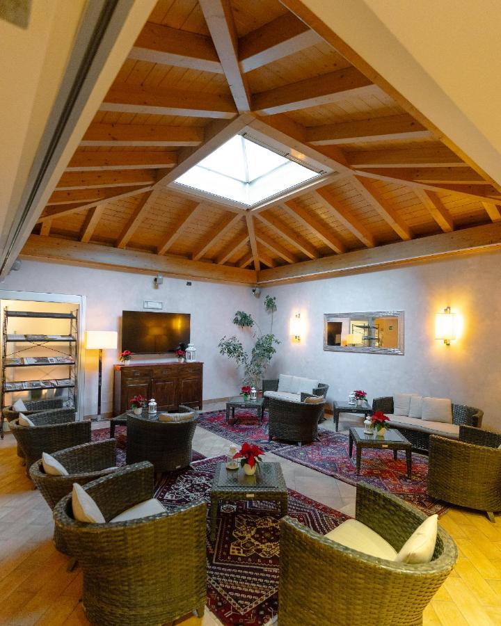 Hotel Hotel Ristorante Vecchia Riva Varese
