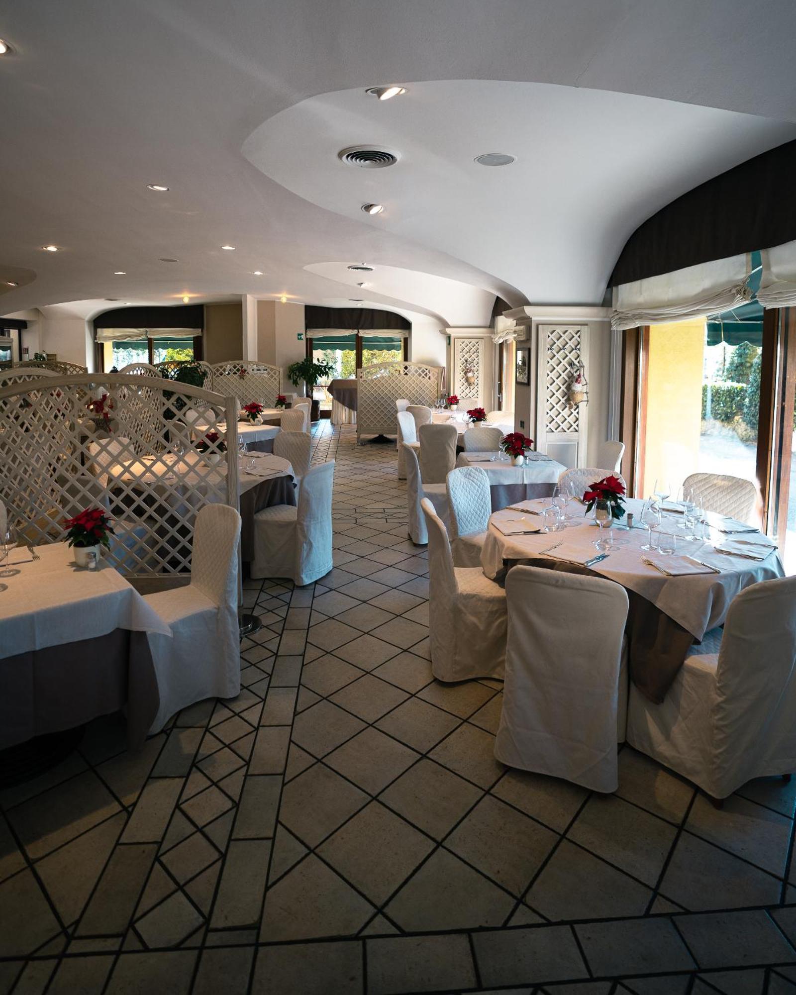 Ristorante Vecchia Riva Varese